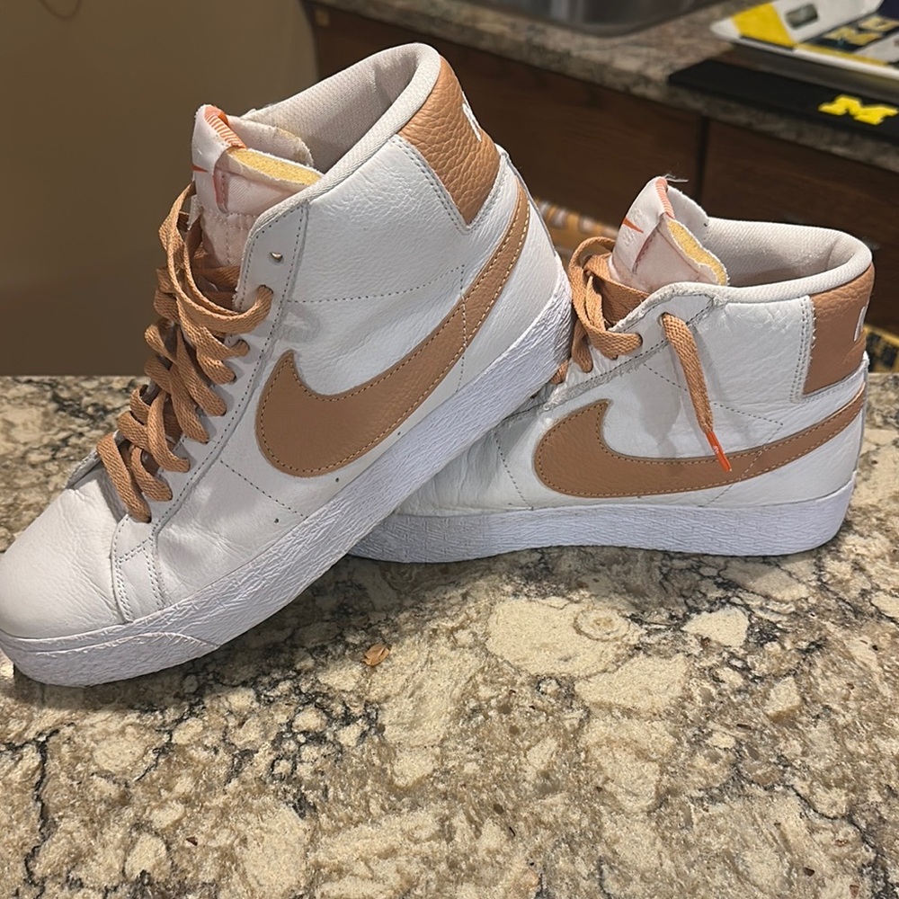 Nike Mens or Womens Sneakers - Blazers